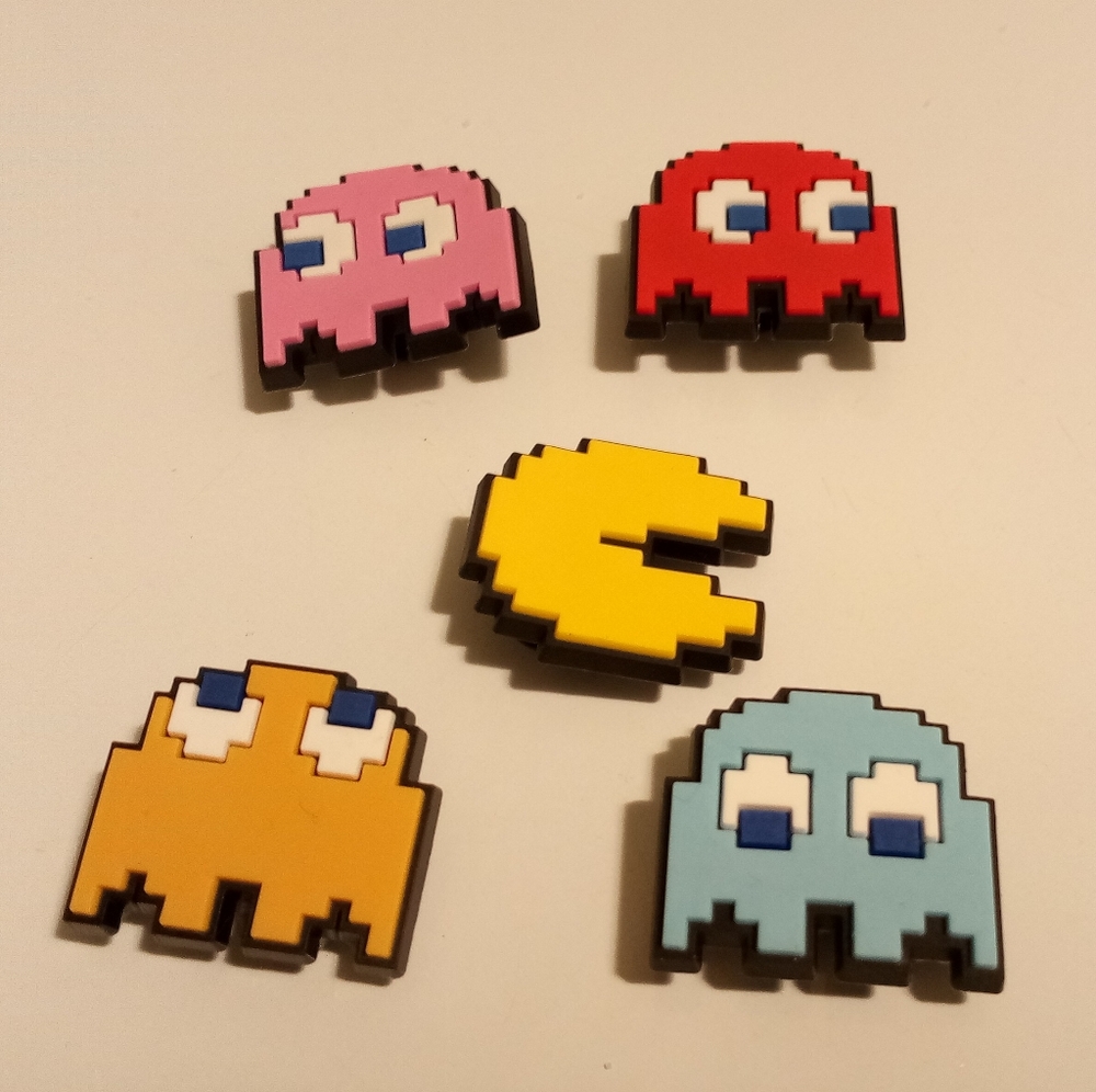 Croc Charms‎